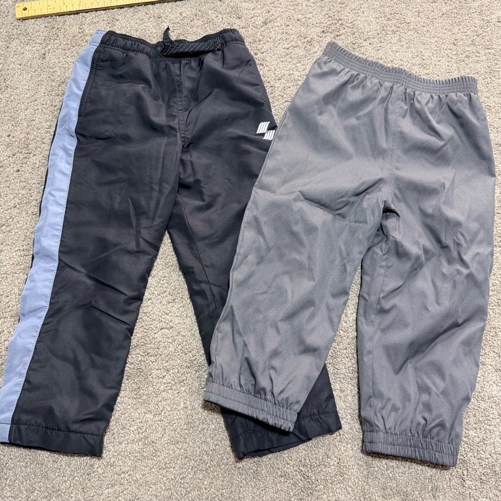 Childrens Place Sport Boys Track Pants Lot 2 Pairs Black Grey Size 4T 3T Active
